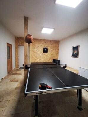 غرفة الألعاب