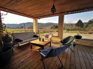 Imagem sem classificação, 2 de 8, botão