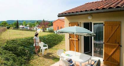 House in Le Bugue by Vezere River