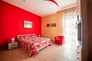 1 camera, Wi-Fi, lenzuola