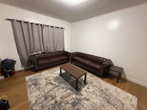 Unclassified image, 4 of 12, button