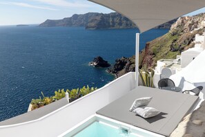 Suite panorámica, bañera de hidromasaje, vistas al mar | Terraza o patio