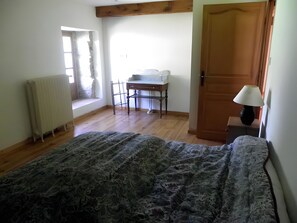 3 bedrooms, iron/ironing board - Grande Maison De Campagne Holiday Home in Saint-Christophe d'Allier (Saint-Christophe d'Allier)