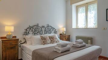 2 chambres, fer et planche Ă repasser, Wi-Fi gratuit, draps fournis
