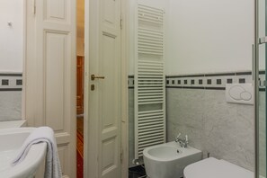 Bathroom - Cavour Charming Terrace (Bellagio)