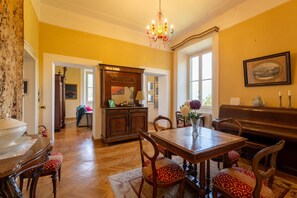 Interior - Emilia Classic Charme (Bellagio)