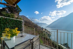 Unclassified image, 3 of 42, button - Ritzy Ka'Doro Lakeview (Nesso)