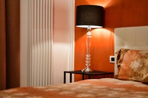 Room - Ritzy Ka'Doro Lakeview and Garden (Nesso)