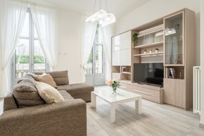 Luokittelematon kuva, 3 kautta 51, painike