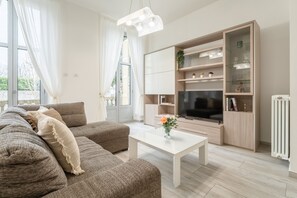 Luokittelematon kuva, 5 kautta 51, painike