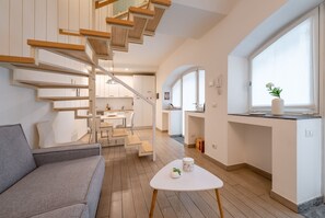 Smart TV - Como Sunny Loft - One Bedroom Apartment, Sleeps 4 (Como)