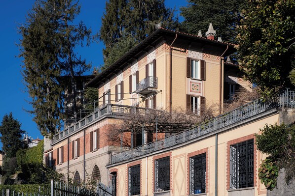 Photo non classée, 1 sur 95, bouton