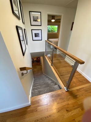 Interior - North Beach Retreat Near Puget Sound (Seattle)