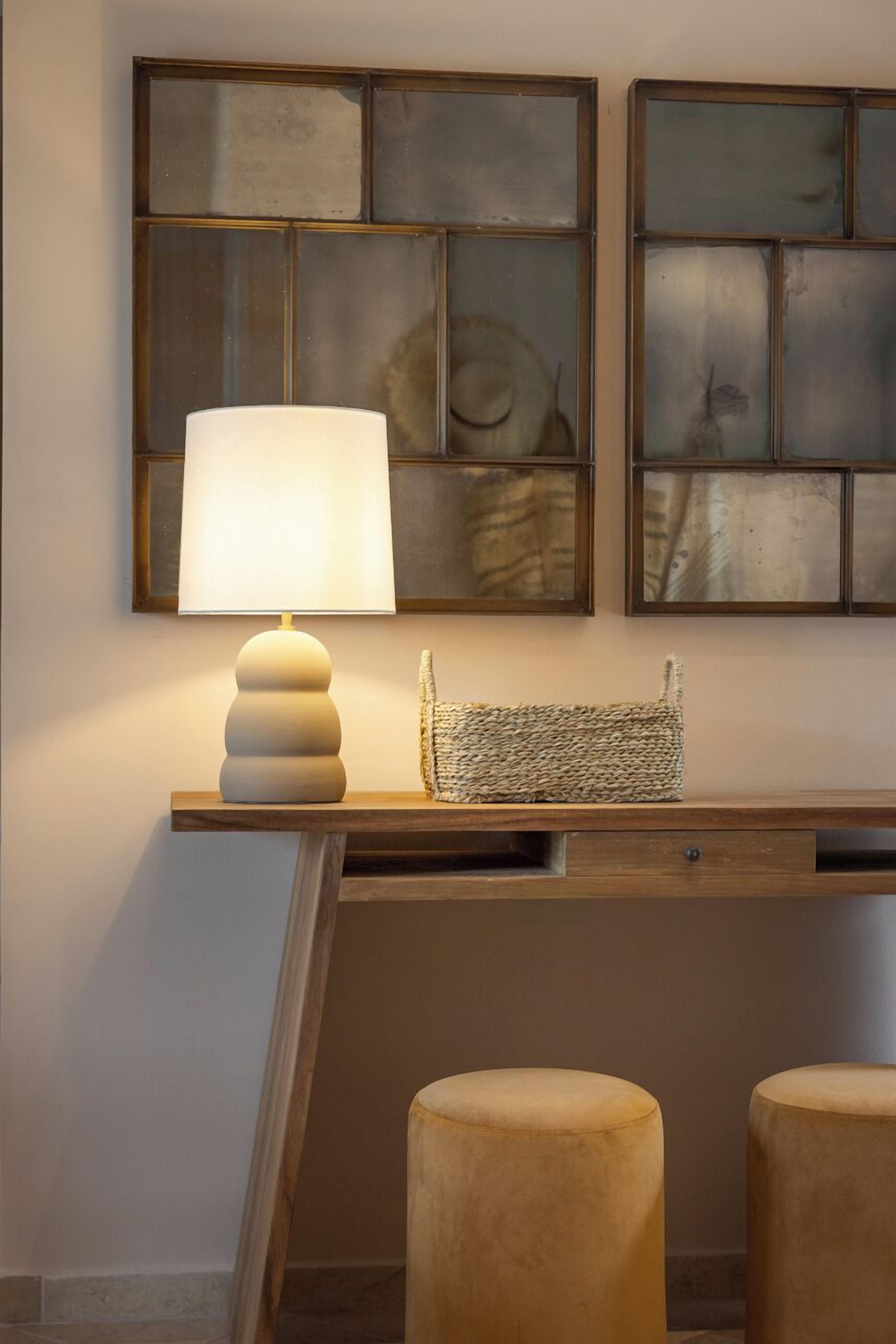 Villa familiar, 4 habitaciones, alberca privada | Área de sala de estar