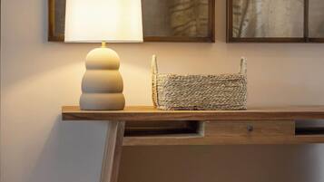 Villa familiar, 4 habitaciones, alberca privada | Área de sala de estar