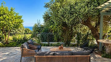 Family Villa, 4 Bedrooms, Private Pool | Terrace/patio