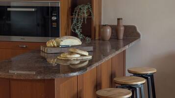 Family Villa, 4 Bedrooms, Private Pool | Private kitchen