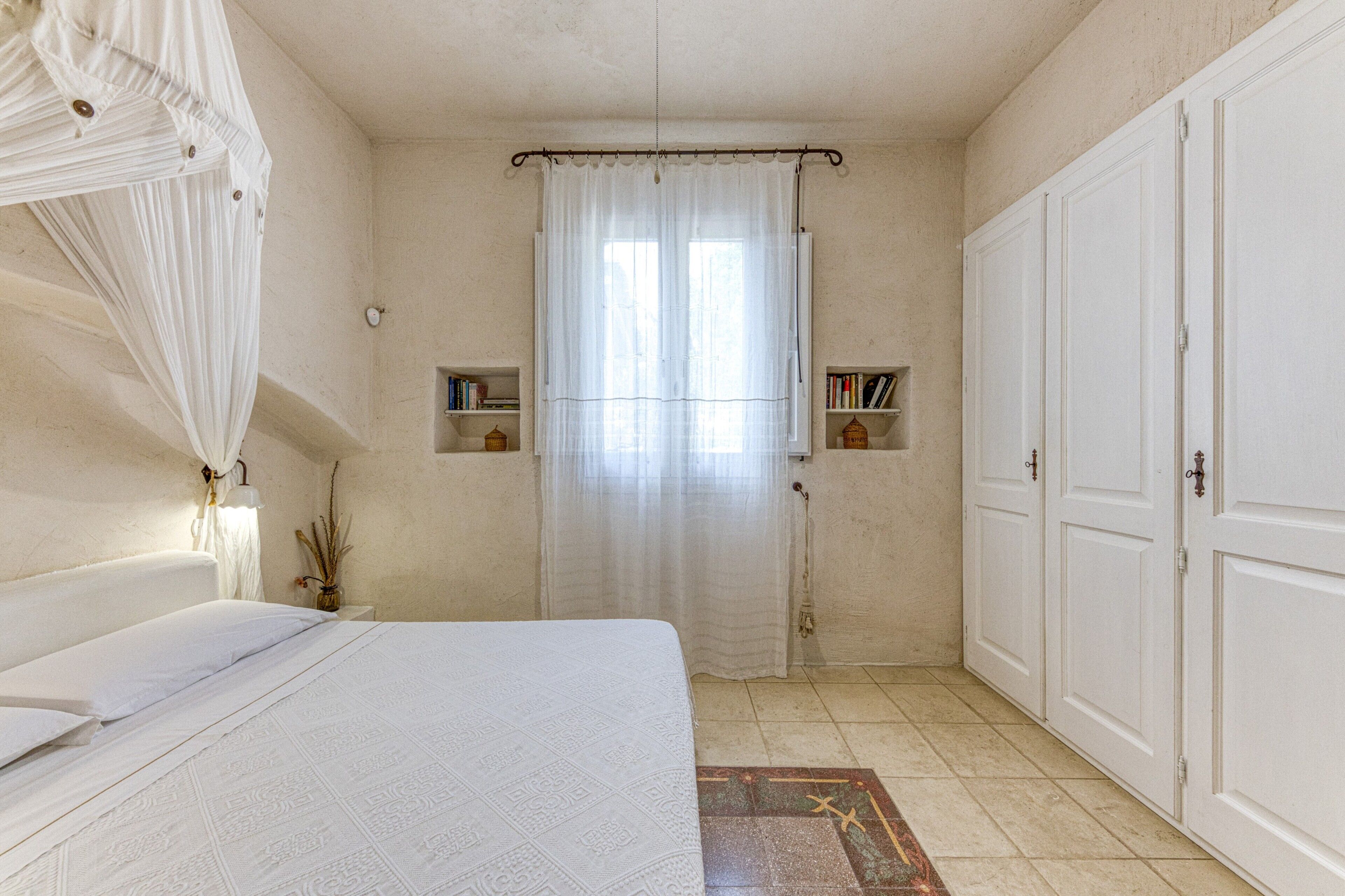 1 chambre, fer et planche à repasser, Wi-Fi, literie fournie