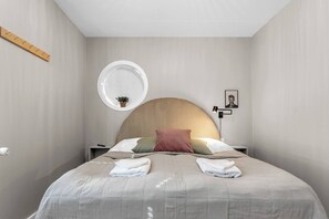 Apartamento, 2 quartos, sacada