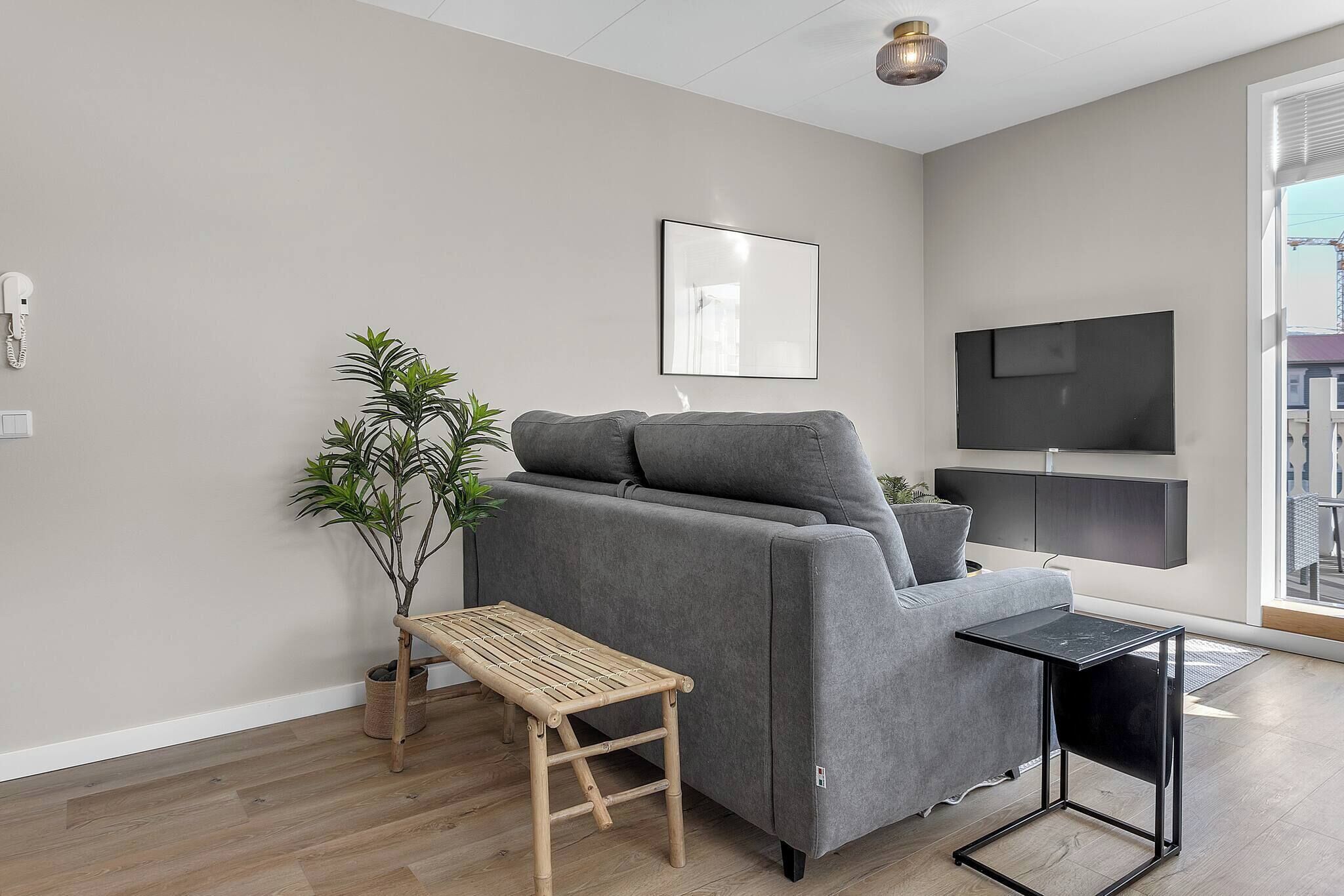 Apartment, 2 Bedrooms, Balcony | Living room