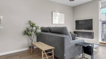 Apartamento, 2 quartos, sacada | Sala de estar