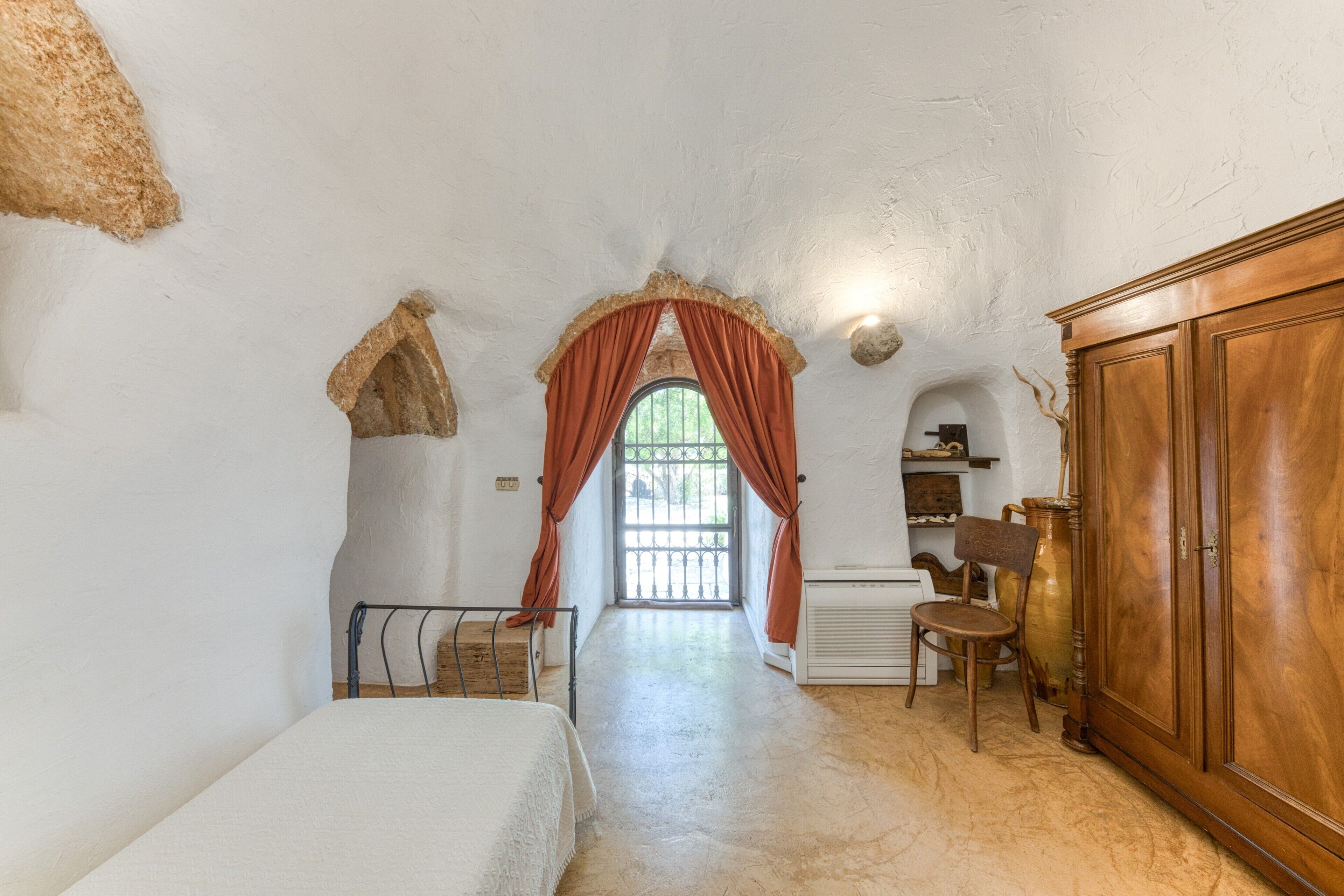 3 chambres, fer et planche à repasser, Wi-Fi, literie fournie