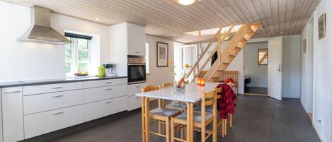 公寓, 3 間臥室, 可攜帶寵物, 花園景 | 飯廳