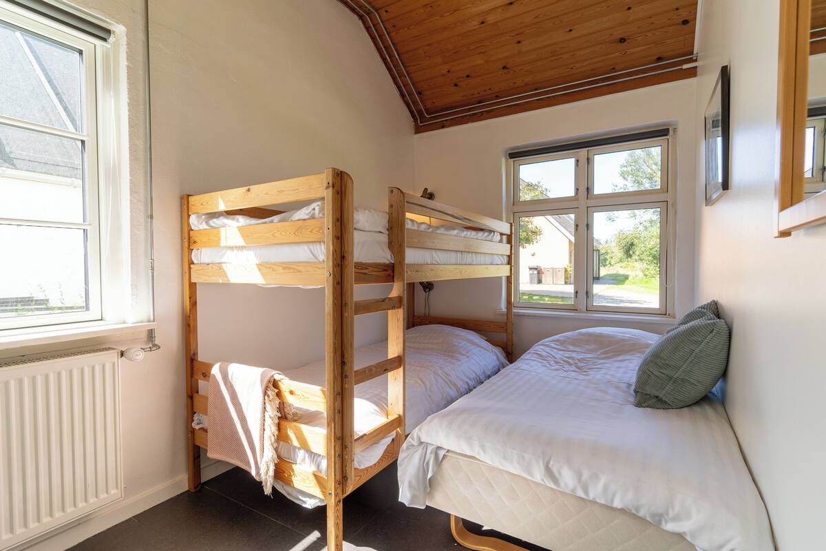 Apartment, 2 Bedrooms, Garden View, Ground Floor | Free WiFi