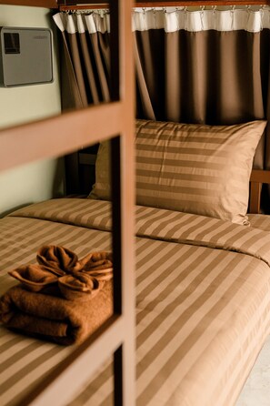 Deluxe Shared Dormitory, Non Smoking | In-room safe, blackout drapes, free WiFi - Host'S EL Fisherman (Koh Samui)