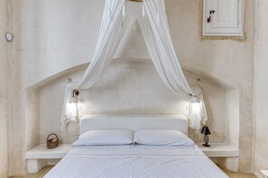 3 bedrooms, iron/ironing board, WiFi, bed sheets - Trilocale 101 – Tia Maria Country Inn (Racale)