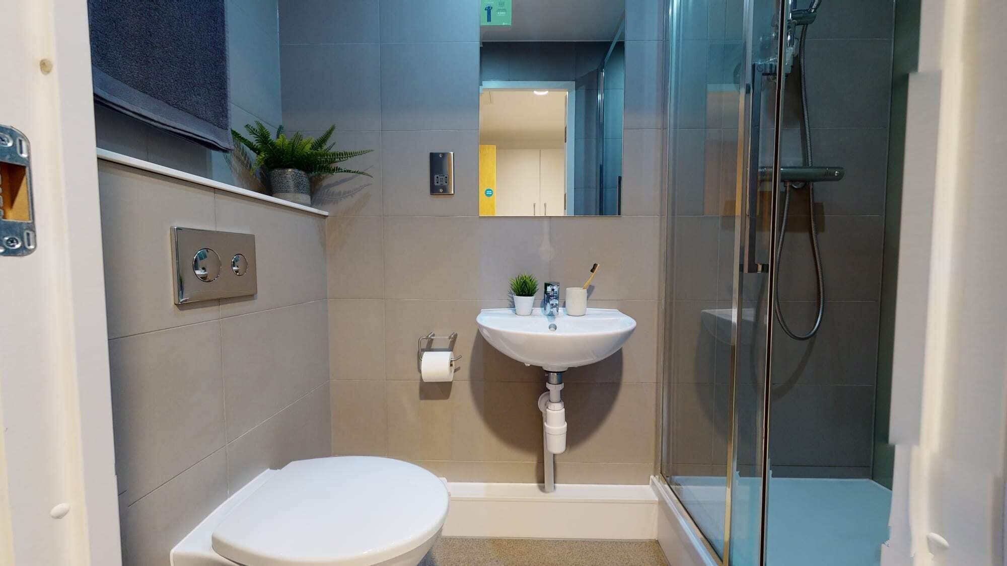 Studio, Non Smoking | Bathroom