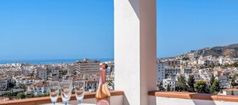 Burriana Beach – 3 Spacious Terraces with Sea Views