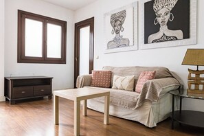 TV - Quiet area, close to everything (Málaga)