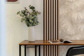 Interior - Stylish Apartment | Parking in the Center | 9 min to Market Square (Poznań)