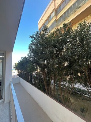 Property grounds - Your getaway on the Fuengirola Promenade (Fuengirola)