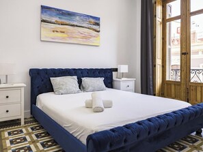 2 habitaciones, tabla de planchar con plancha y wifi gratis 