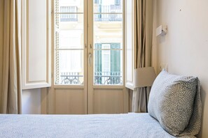 1 bedroom, iron/ironing board, WiFi, bed sheets - Andalusian charm next to the Cathedral (Málaga)