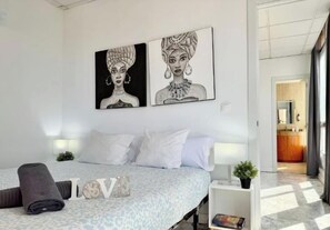 Unclassified image, 3 of 4, button - Alameda's house (Málaga)