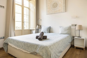 Room - Historic center, design, and comfort (Málaga)