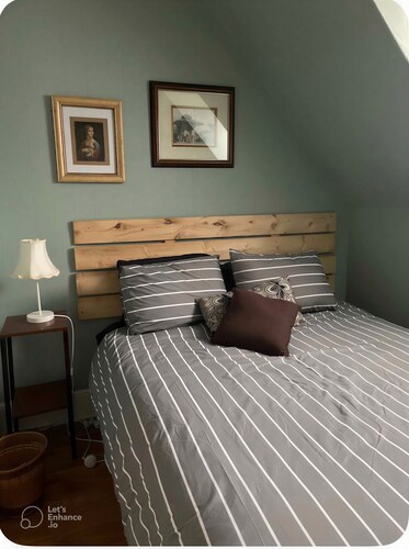 3-bedroom vintage house in lovely Charlottetown