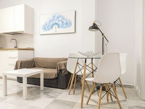 TV - Relaxation and comfort just 10 min from downtown (Málaga)
