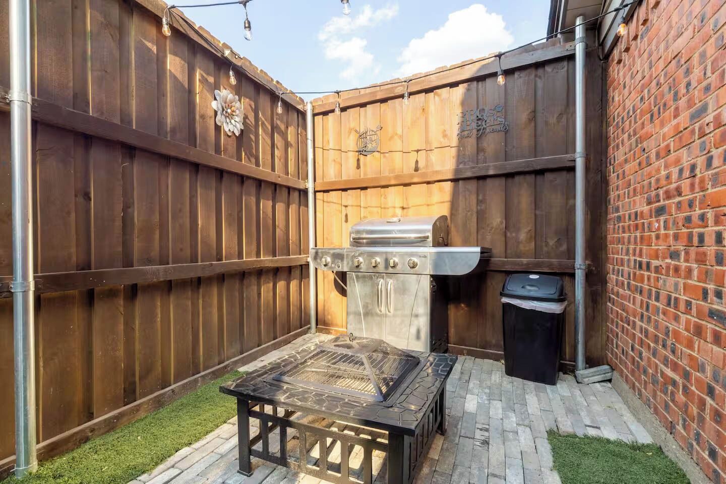 House | Property grounds