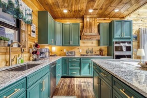 Nicht klassifiziertes Bild, 2 von 73, Schaltfläche