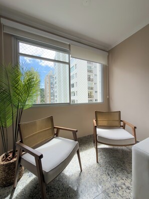 Interior - Your refuge in Guarujá, just steps from the beach! BRA (Guarujá)