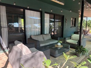 صورة غير مصنفة، 5 من 18، زرّ