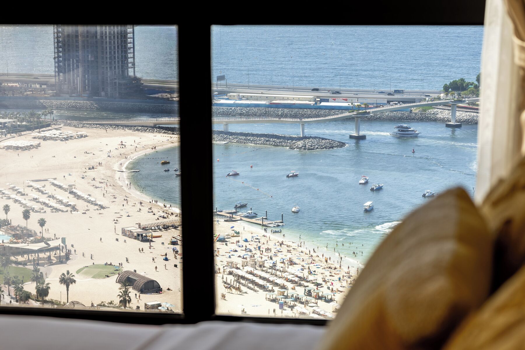 Deluxe Apartment, Balcony, Sea View | Beach