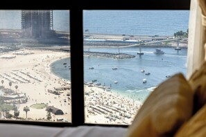 Deluxe Apartment, Balcony, Sea View | Beach - Fully Upgraded 2BR Direct Beach Access (Dubai)