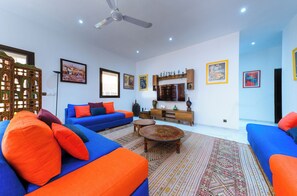 Chambre Quadruple Confort, vue établissement