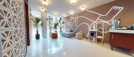 Sala de estar en el lobby