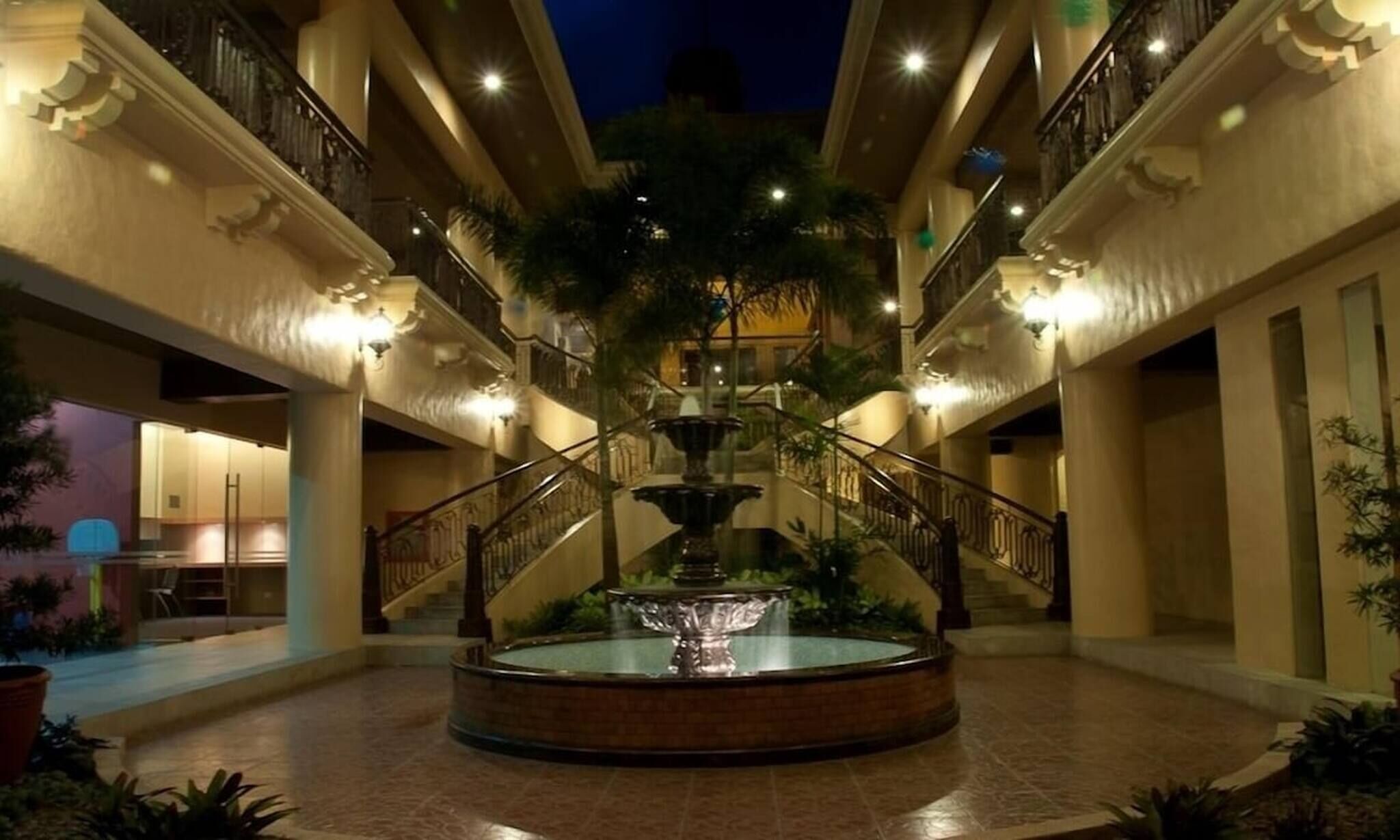 Condo, 1 Bedroom, Accessible, Mountain View | Interior